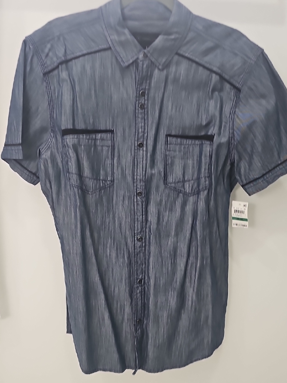 NWT- Men's Short-Sleeve Blue Soft DenimButton-Up Shirt